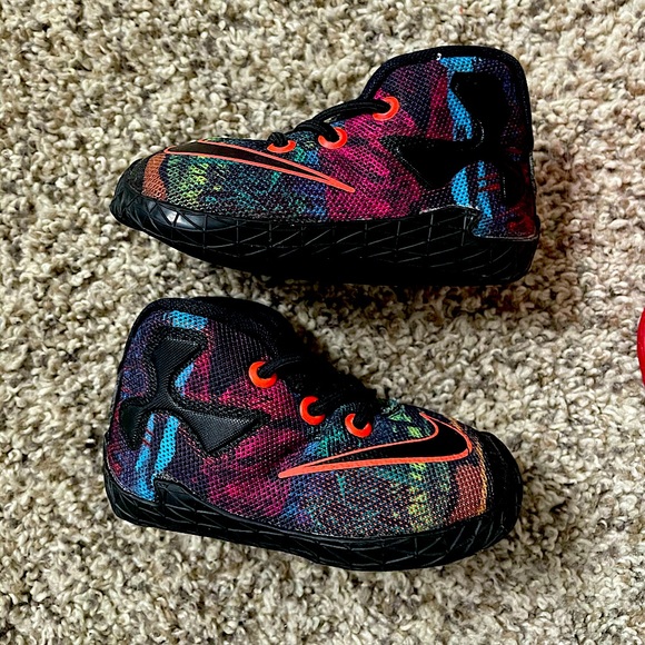 confetti lebrons